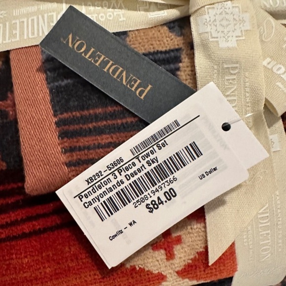 Pendleton 3 Piece Towel Set Unisex Canyonlands Desert Sky New NWT Southwestern - Picture 5 of 10
